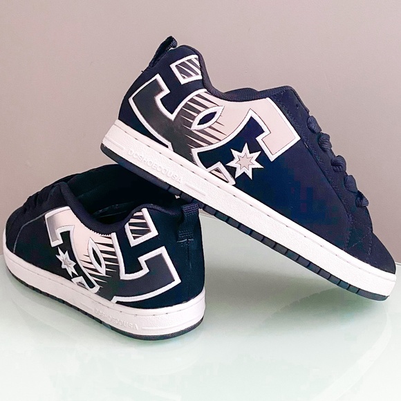 dc court graffik size 12